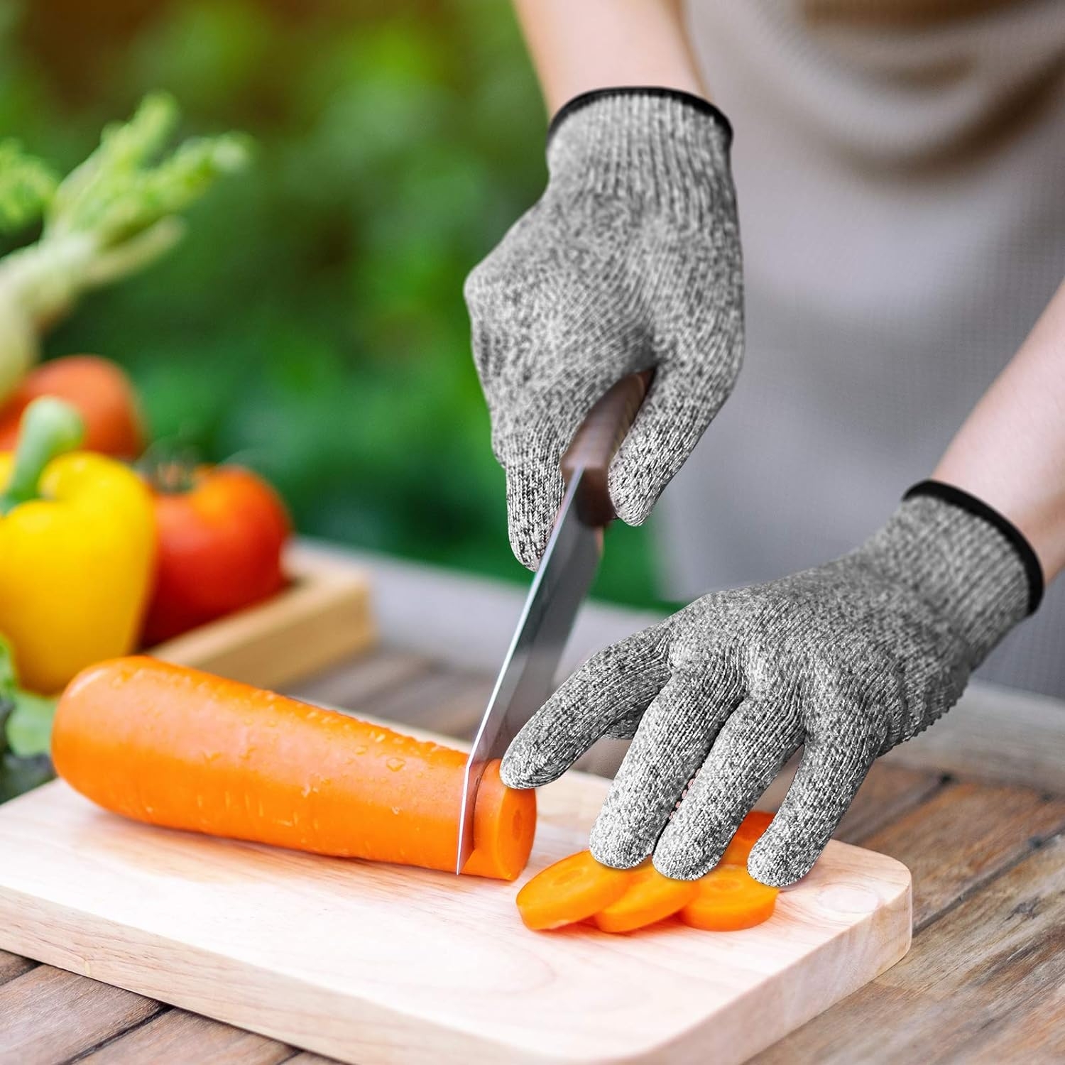 EVRIDWEAR Cut Resistant Gloves, Food Grade Level 5 Safety Protection Kitchen Cuts Gloves For cutting, Chopping, Fish Fillet, Mandolin Slicing and Yard-Work (Small, Gray)